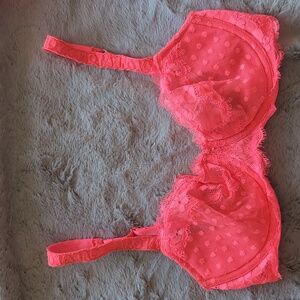 NWOT VICTORIA'S SECRET DREAM ANGELS BRA 32D